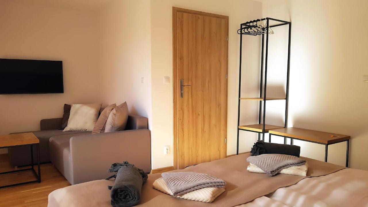 Wodnik Uslugi Hotelarskie, Apartamenty Rowy  Exterior foto